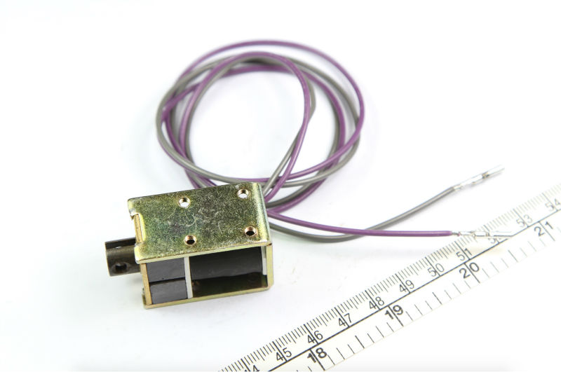 A9056037 Keep Solenoid TDS-K10 - Embroidery Machine Barudan recension och pris