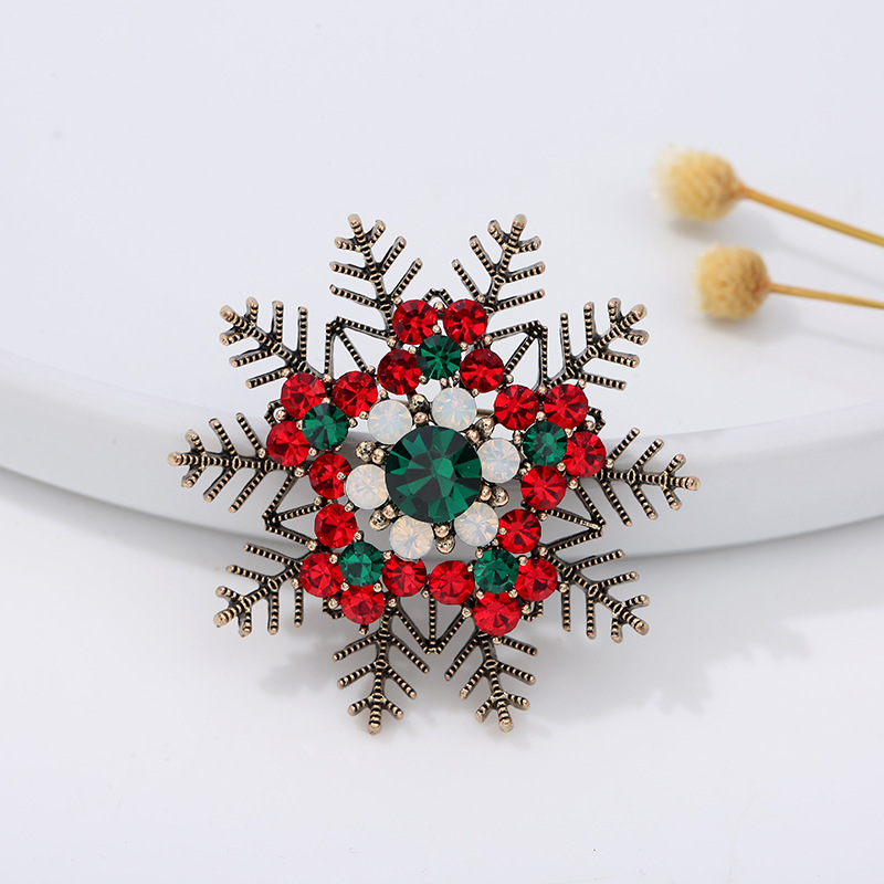 Christmas series jewelry brooc - Embroidery Kaftan recension och pris
