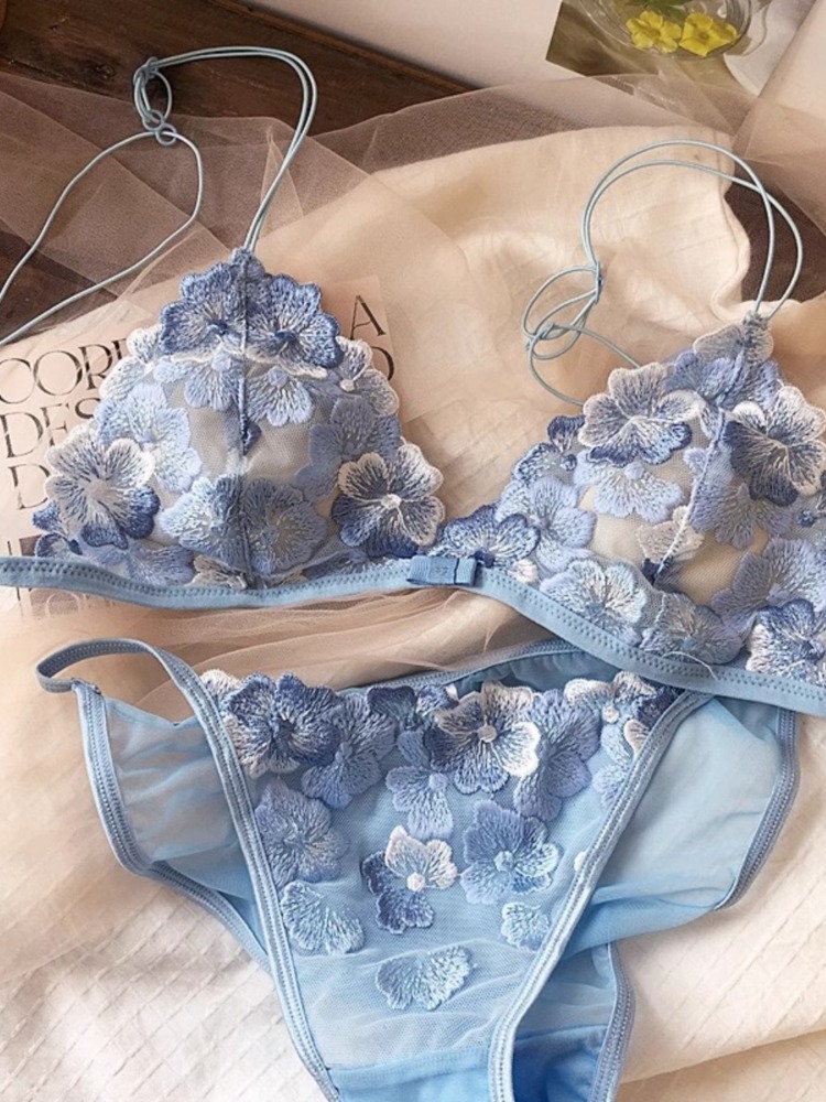 French Niche Lingerie Set Embr - Embroidery In Australia recension och pris
