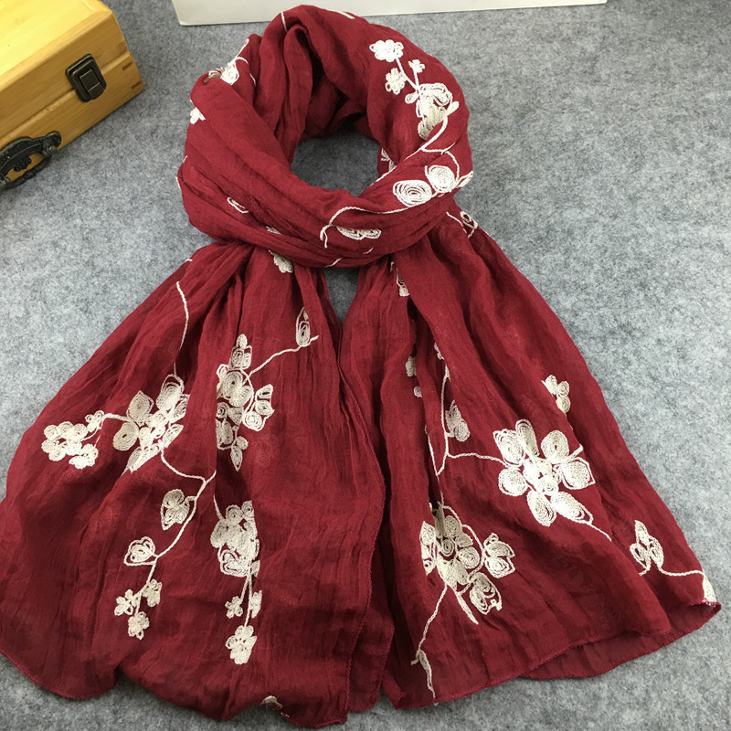 Many Colours Ethnic Embroidery - Embroidery Hijab recension och pris