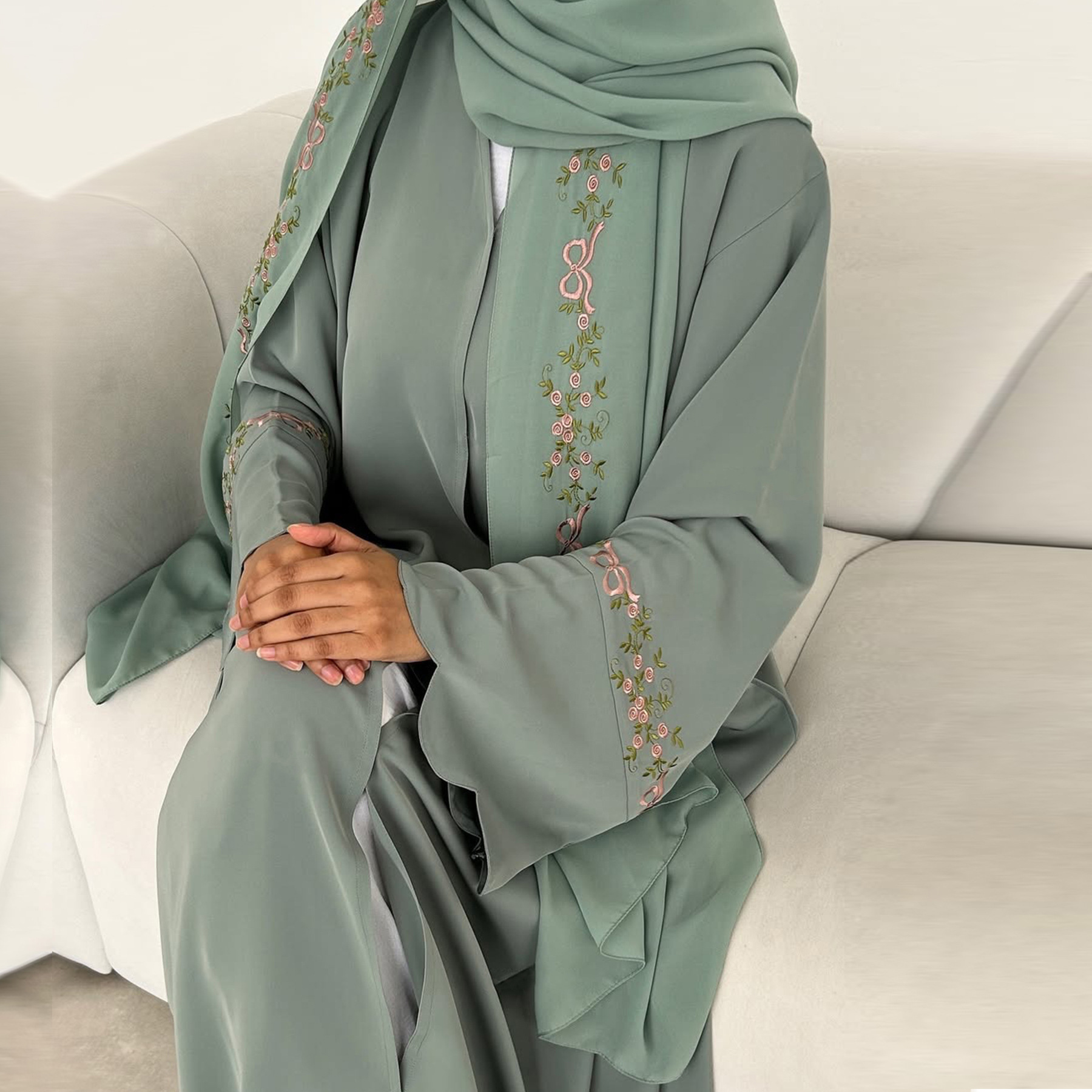Dubai Abaya Manufacturer Islam - Embroidery Hijab recension och pris