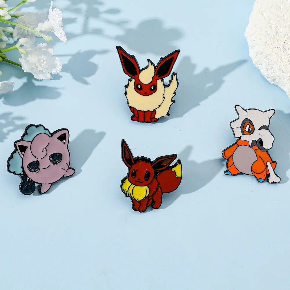 4 Pcs Characters Cartoon Brooc - Embroidery Garment recension och pris